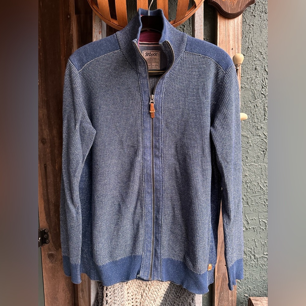 Men’s Mexx zip-up blue sweater